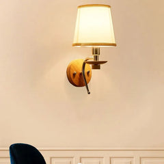 Träbas Modern Vägglampor Med Tygskärm