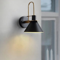 Morandi Konformad Industriell Vägglampa 