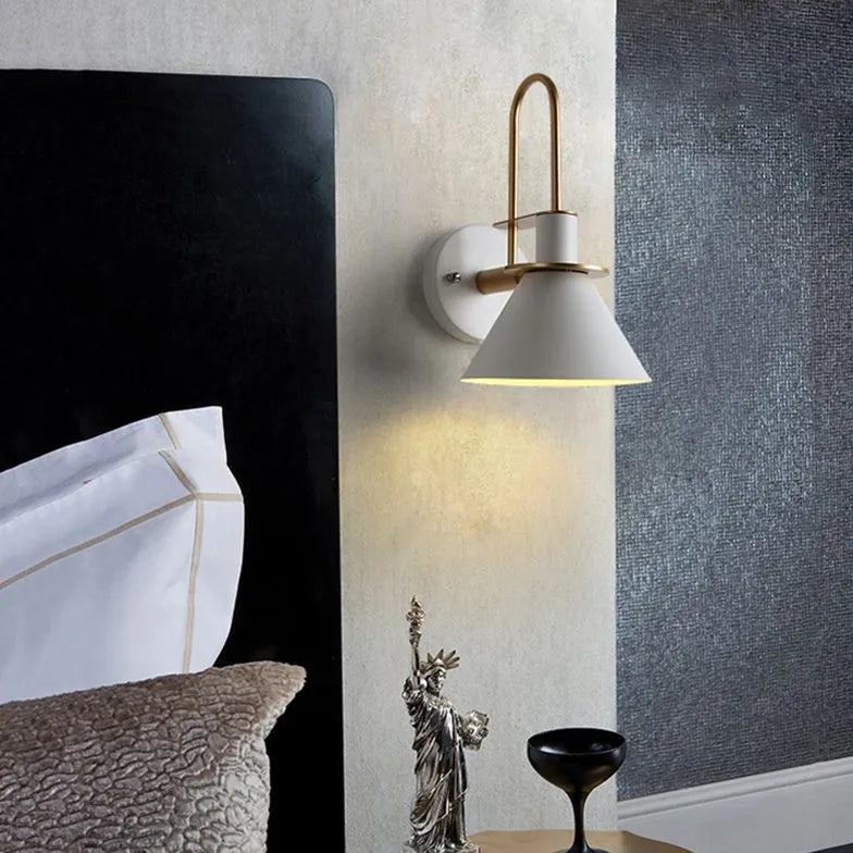 Morandi Konformad Industriell Vägglampa 